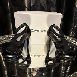 Calvin Klein Larissa stretch heels Size 6.5